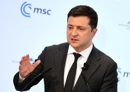 Владимир Зеленский заявил, что больше доверяет данным своей разведки, чем американской Владимир Зеленский заявил, что больше доверяет данным своей разведки, чем американской