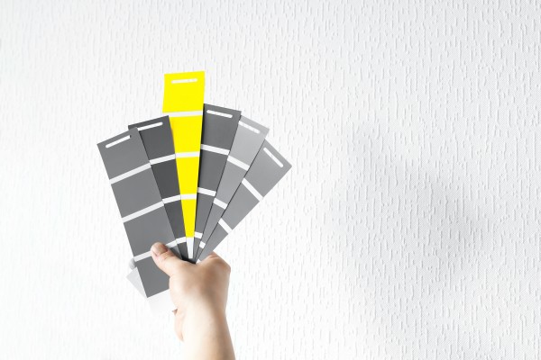 
                    Как использовать теплый оттенок серого в интерьере: советы дизайнеров
                    
                