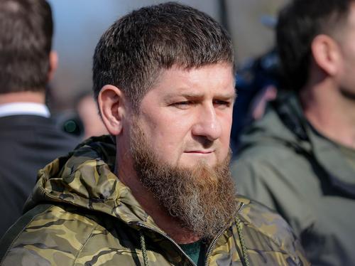 Глава Чечни Кадыров: &laquo;надо завершить начатое, не останавливаться, надо зайти в Киев и забрать его&raquo;