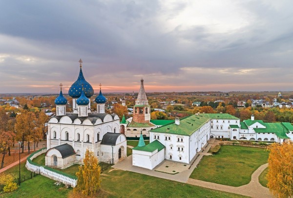 
                    Древнерусский заповедник: 10 архитектурных жемчужин Суздаля
                    
                