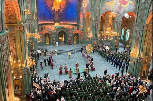 Патриарх Всея Руси совершил Божественную литургию в Главном храме ВС РФ