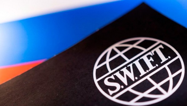 Блокчейн-платформа CELLS станет альтернативой SWIFT в России
