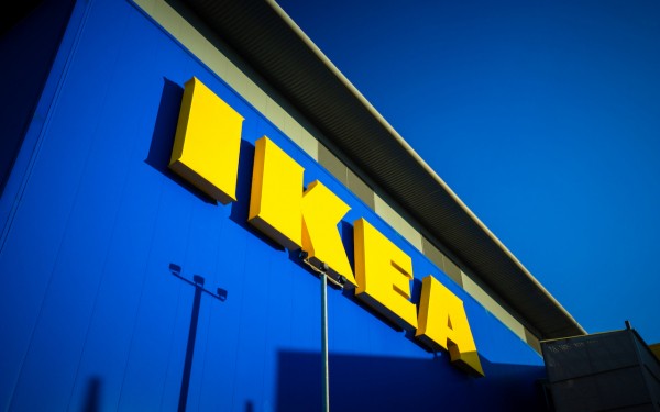 
                    IKEA возобновит распродажу в России после выходных

                