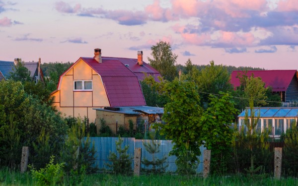 
                    Должен&nbsp;ли не вступивший в СНТ владелец земли платить взносы?

                