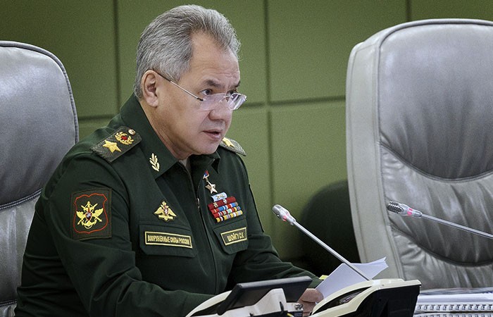 Шойгу заявил о продолжении операции на Украине после взятия под контроль ЛНР Шойгу заявил о продолжении операции на Украине после взятия под контроль ЛНР