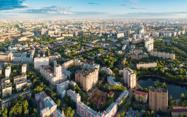 
                    Названы самые популярные районы среди арендаторов жилья в Москве

                