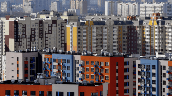 Жители Москвы приватизировали более 10 тысяч квартир с начала года Жители Москвы приватизировали более 10 тысяч квартир с начала года
