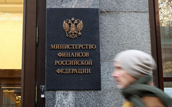 
                    Минфин назвал сроки начала выдачи льготной ипотеки в новых регионах

                