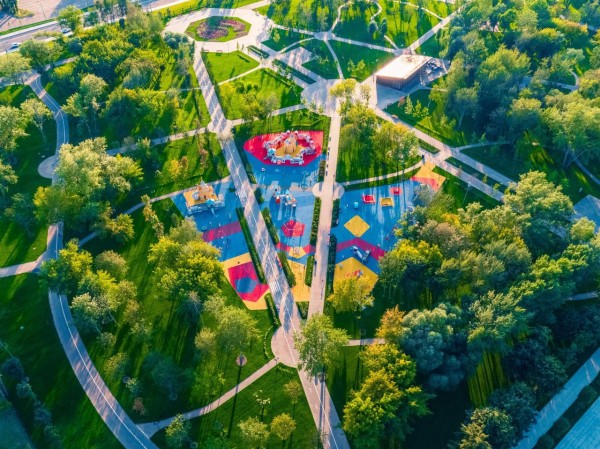Мечты сбываются: как устроена жизнь на полуострове-курорте в Москве
Мечты сбываются: как устроена жизнь на полуострове-курорте в Москве
