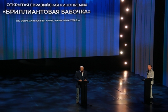 Бриллиантовая бабочка мирового кино: новая эра признаний