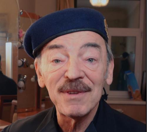Михаил Боярский госпитализирован после падения во время спектакля