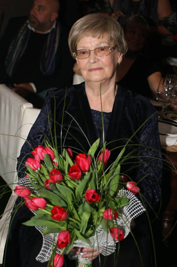 
                Народная жена Советского Союза
            