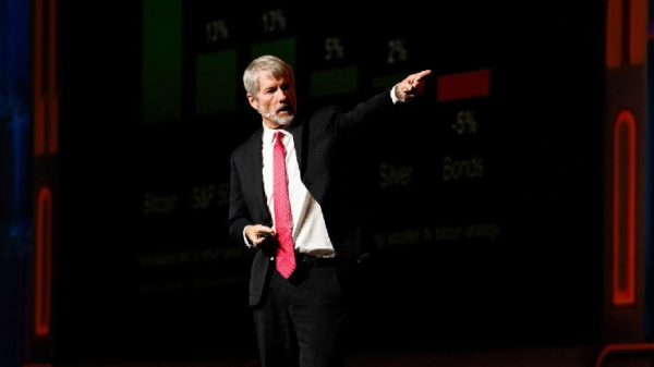 Майкл Сейлор: биткоин не достиг $150 000 из-за краткосрочных инвесторов