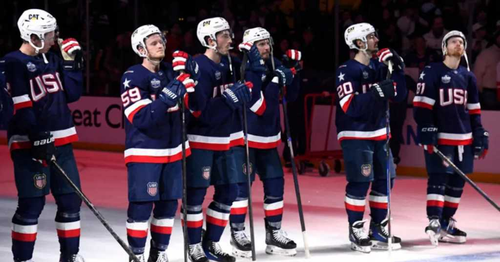 Датчане освистали гимн США после игры ЧМ по хоккею. Ранее Трамп называл Данию &laquo;плохим союзником&raquo; и заявлял, что Гренландия должна стать частью США