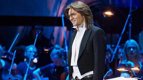 Дмитрий МАЛИКОВ дает зеленый свет летним концертам под открытым небом: артист приглашает на свой юбилейный танцевальный концерт в Зеленом театре ВДНХ