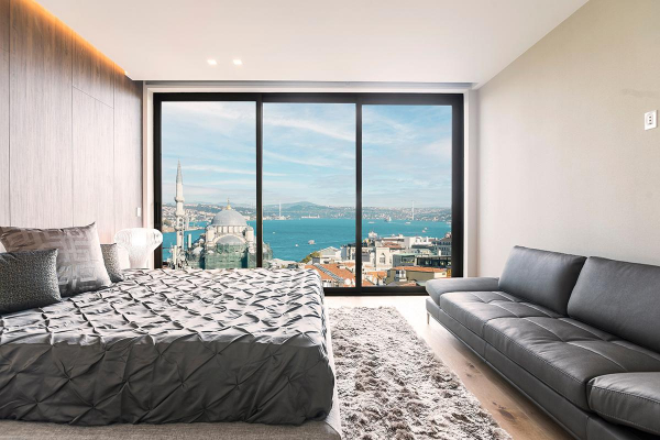 Комфорт и гражданство: почему жилье в Турции все еще популярно у россиян
Комфорт и гражданство: почему жилье в Турции все еще популярно у россиян