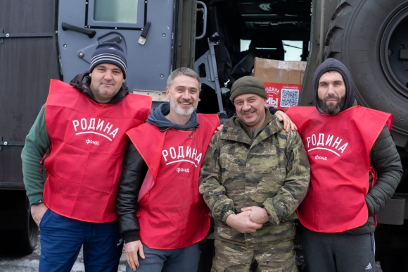 &laquo;Родина &mdash; там, где нужна помощь&raquo;: интервью с главой Народного фонда Романом Громовым