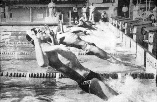 Тишина в бассейне, гром в истории: великие победы российских и советских пловцов