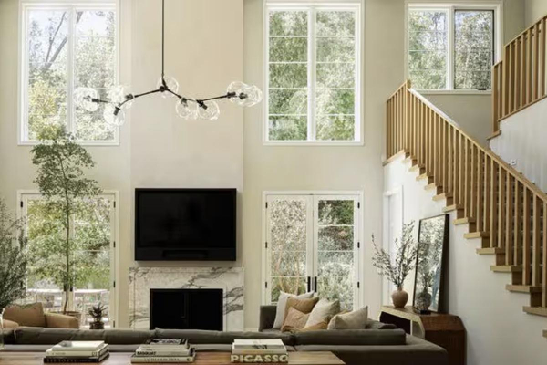 
                    Кэмерон Диас снизила цену на свой дом в Лос-Анджелесе на $1,3 млн

                