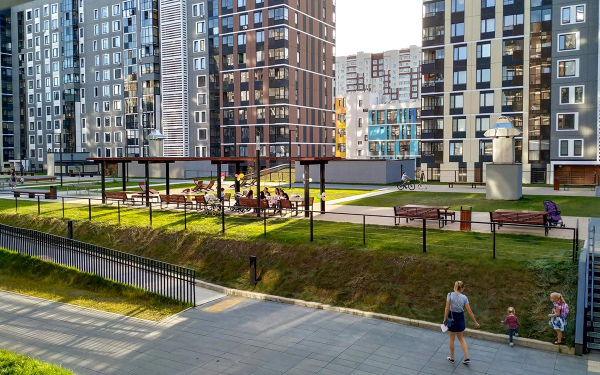 
                    Названы регионы с самым сильным ростом выдачи льготной ипотеки в России

                