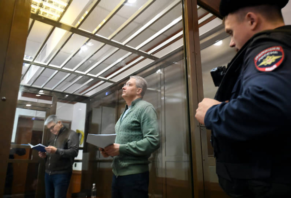 
                Бывшему замминистру обороны Тимуру Иванову запросили 14,5 года колонии
            