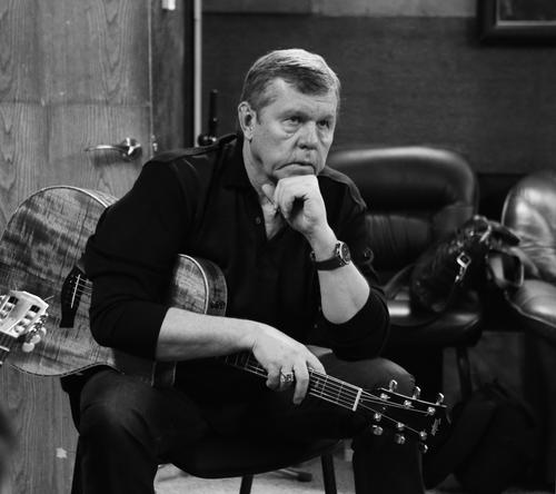 Александр Новиков о буферной зоне Украины, мигрантах от Ким Чен Ына, немецких «фрицах» и переговорах Александр Новиков о буферной зоне Украины, мигрантах от Ким Чен Ына, немецких «фрицах» и переговорах