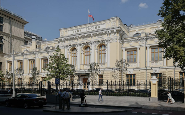 
                    ВТБ анонсировал снижение ставок по ипотеке

                