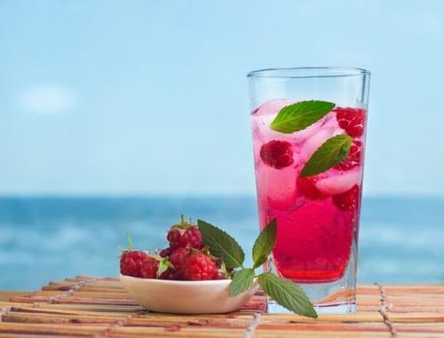 Летний зной? Не проблема! 5 идей для летних напитков на любой вкус Летний зной? Не проблема! 5 идей для летних напитков на любой вкус