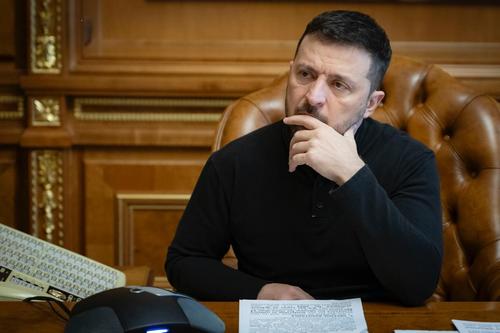 Зеленский: Киев рассчитывал на ракеты, которые США перебросили на Ближний Восток