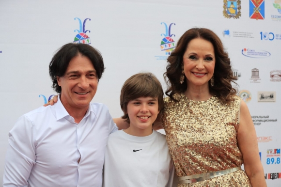 На фестивале &laquo;Хрустальный ИсточникЪ&raquo; будут учиться &laquo;не предавать мечту&raquo;