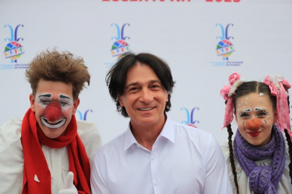 На фестивале &laquo;Хрустальный ИсточникЪ&raquo; будут учиться &laquo;не предавать мечту&raquo;