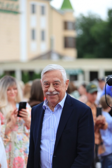 На фестивале &laquo;Хрустальный ИсточникЪ&raquo; будут учиться &laquo;не предавать мечту&raquo;